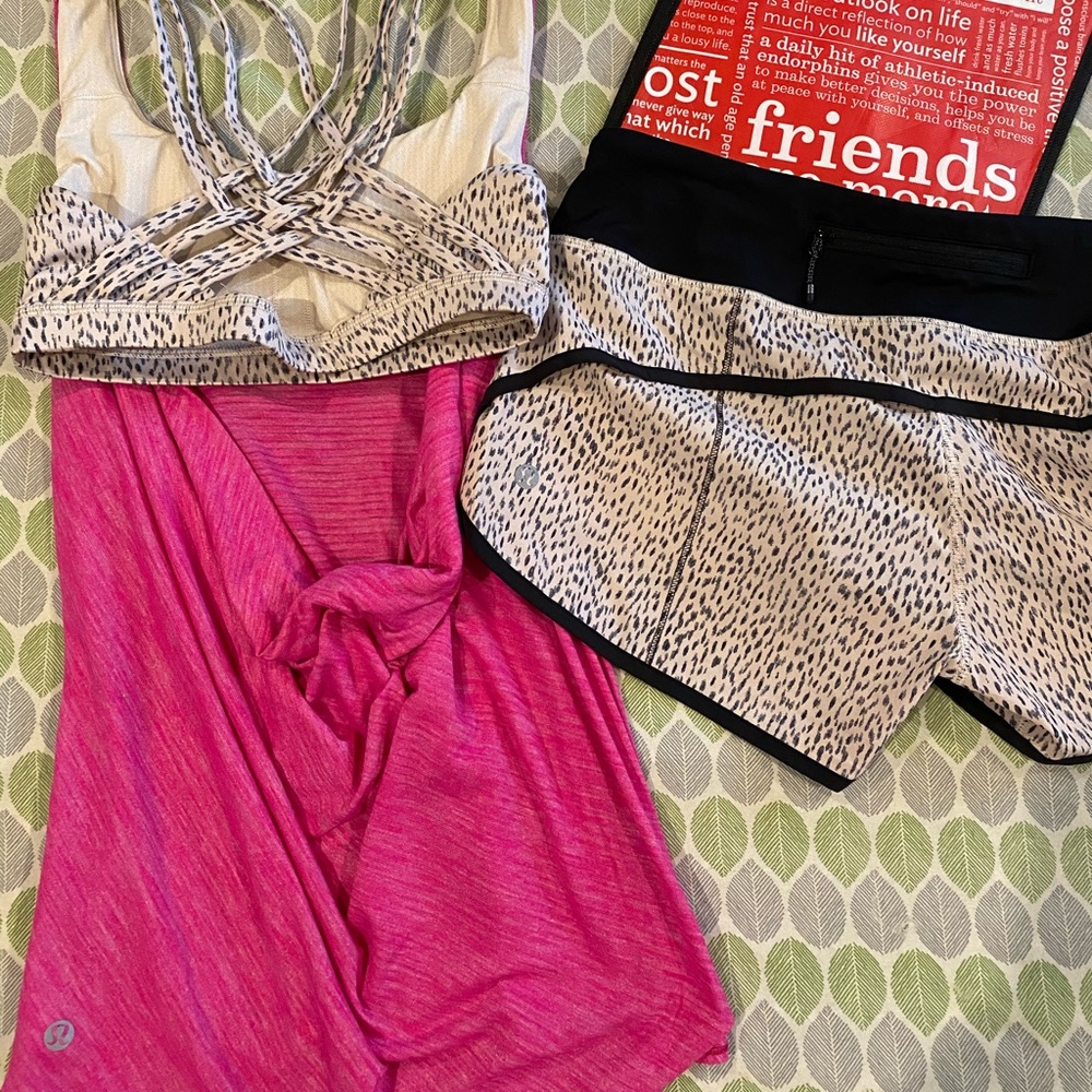 Lululemon Wild Tank with built in bra PINK